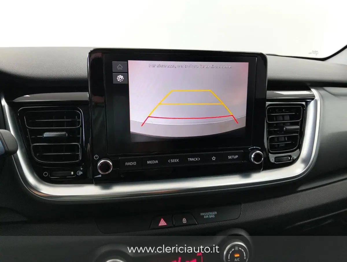 Kia Stonic usata a Como (15)