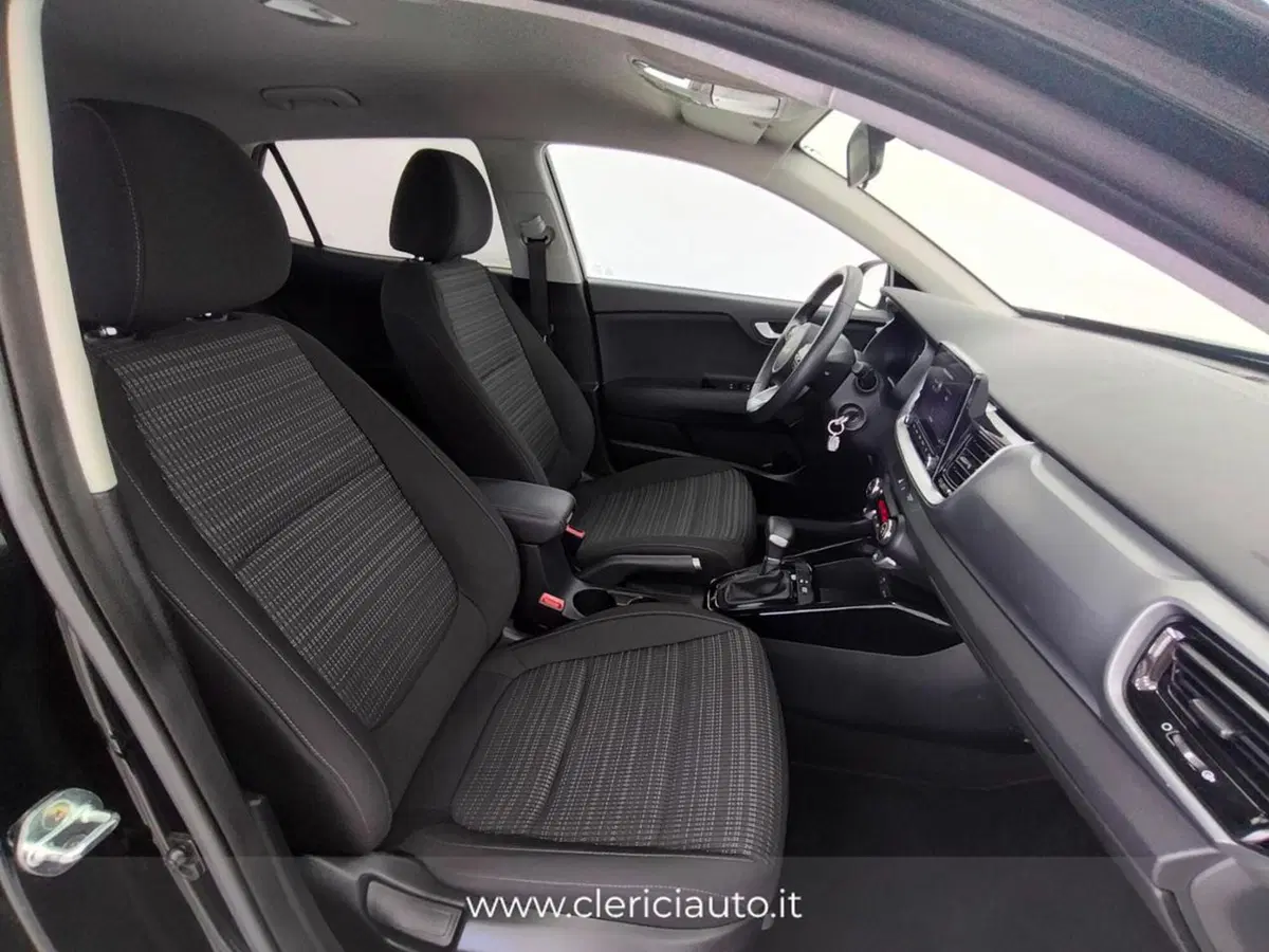 Kia Stonic usata a Como (3)