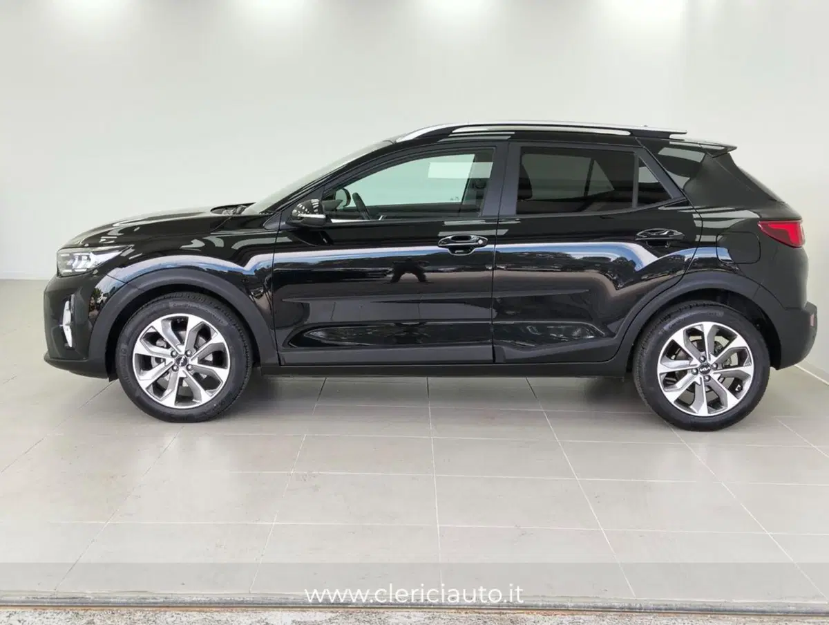 Kia Stonic usata a Como (8)