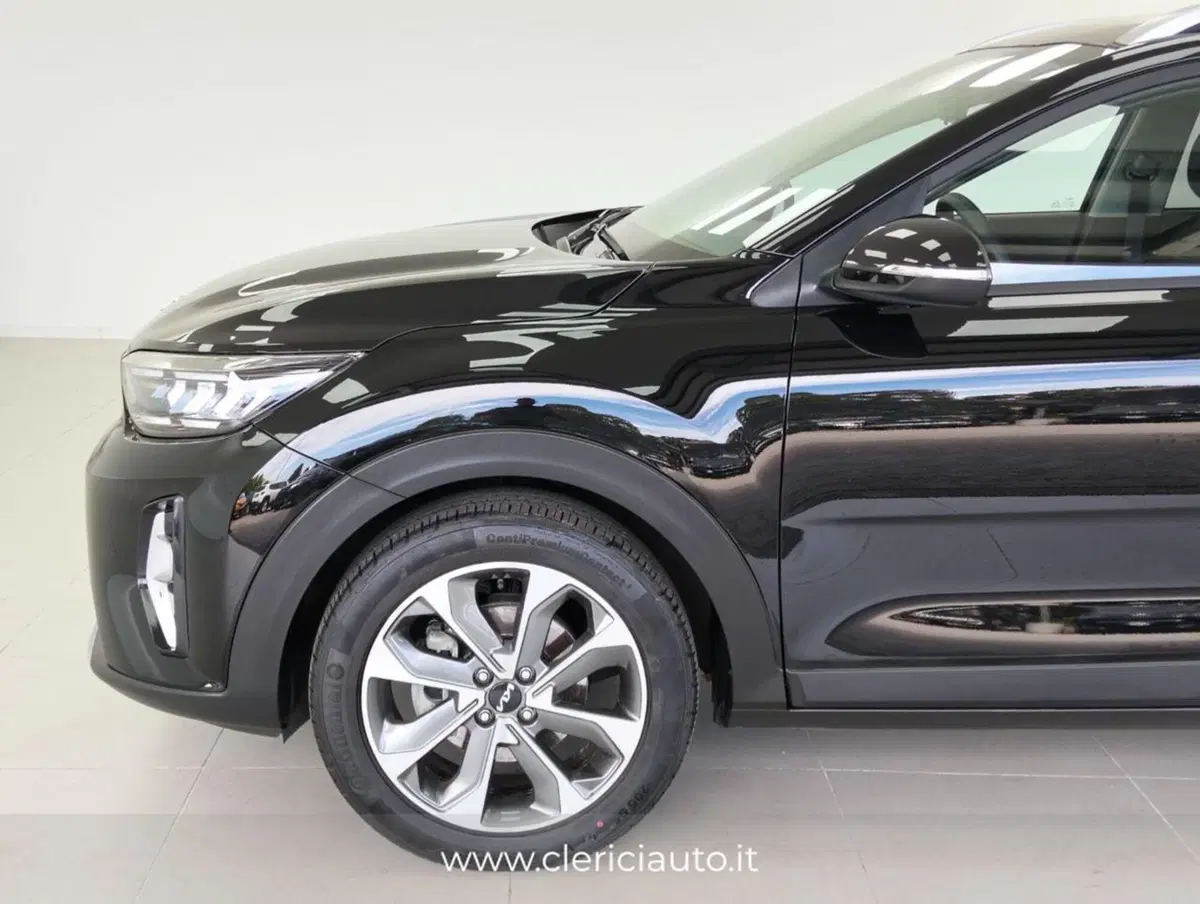 Kia Stonic usata a Como (9)