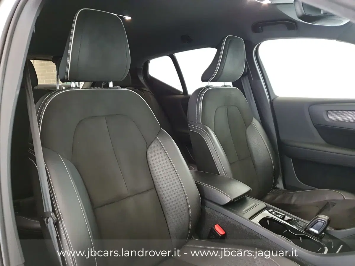 Volvo XC40 usata a Monza e Brianza (17)
