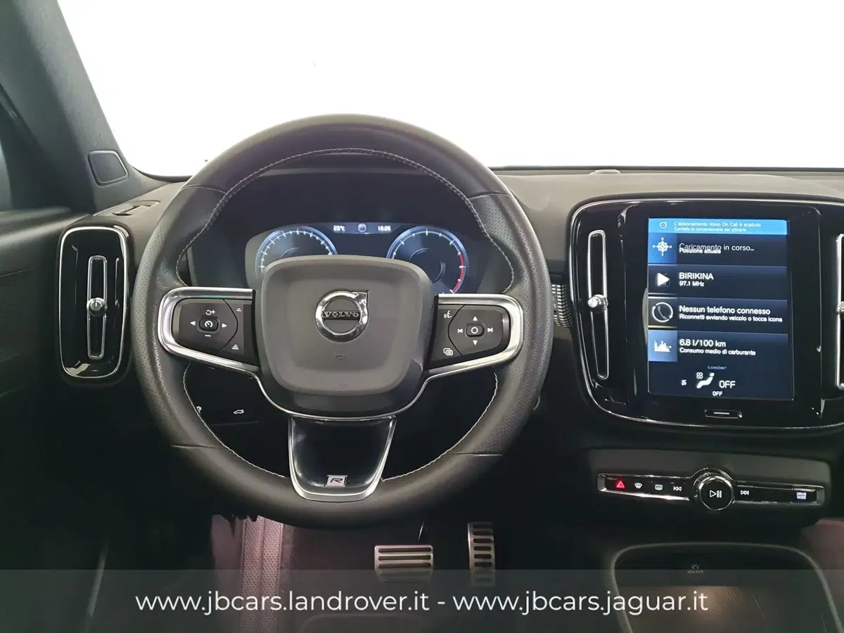 Volvo XC40 usata a Monza e Brianza (20)