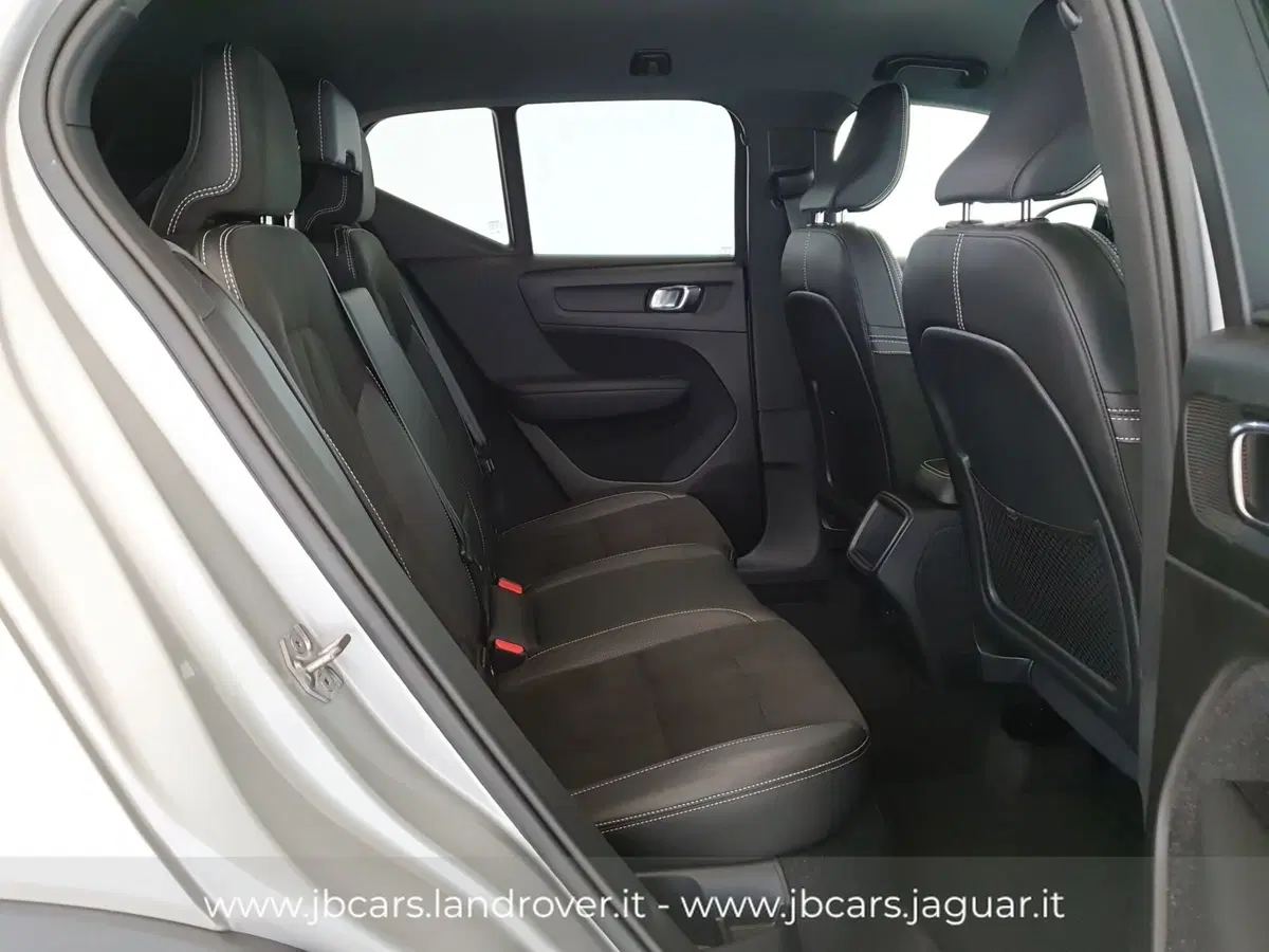 Volvo XC40 usata a Monza e Brianza (5)