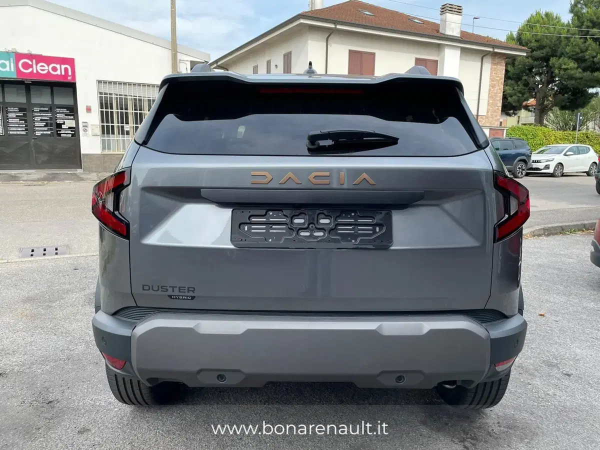 Dacia Duster nuova a Monza e Brianza (4)