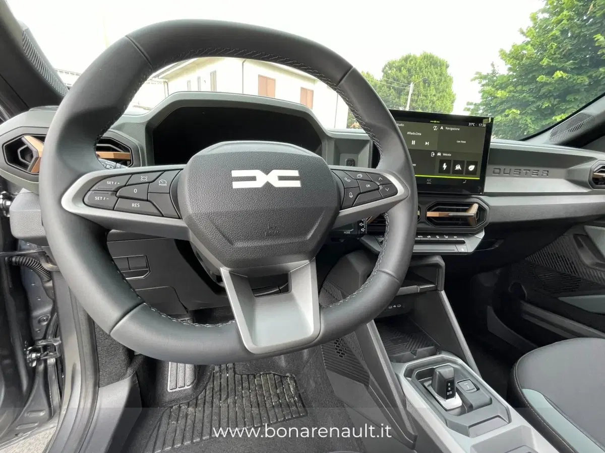 Dacia Duster nuova a Monza e Brianza (9)