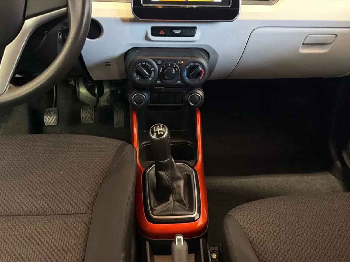 Suzuki Ignis usata a Pisa (8)