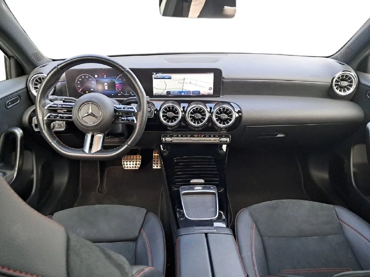 Mercedes-Benz Classe A usata a Salerno (10)