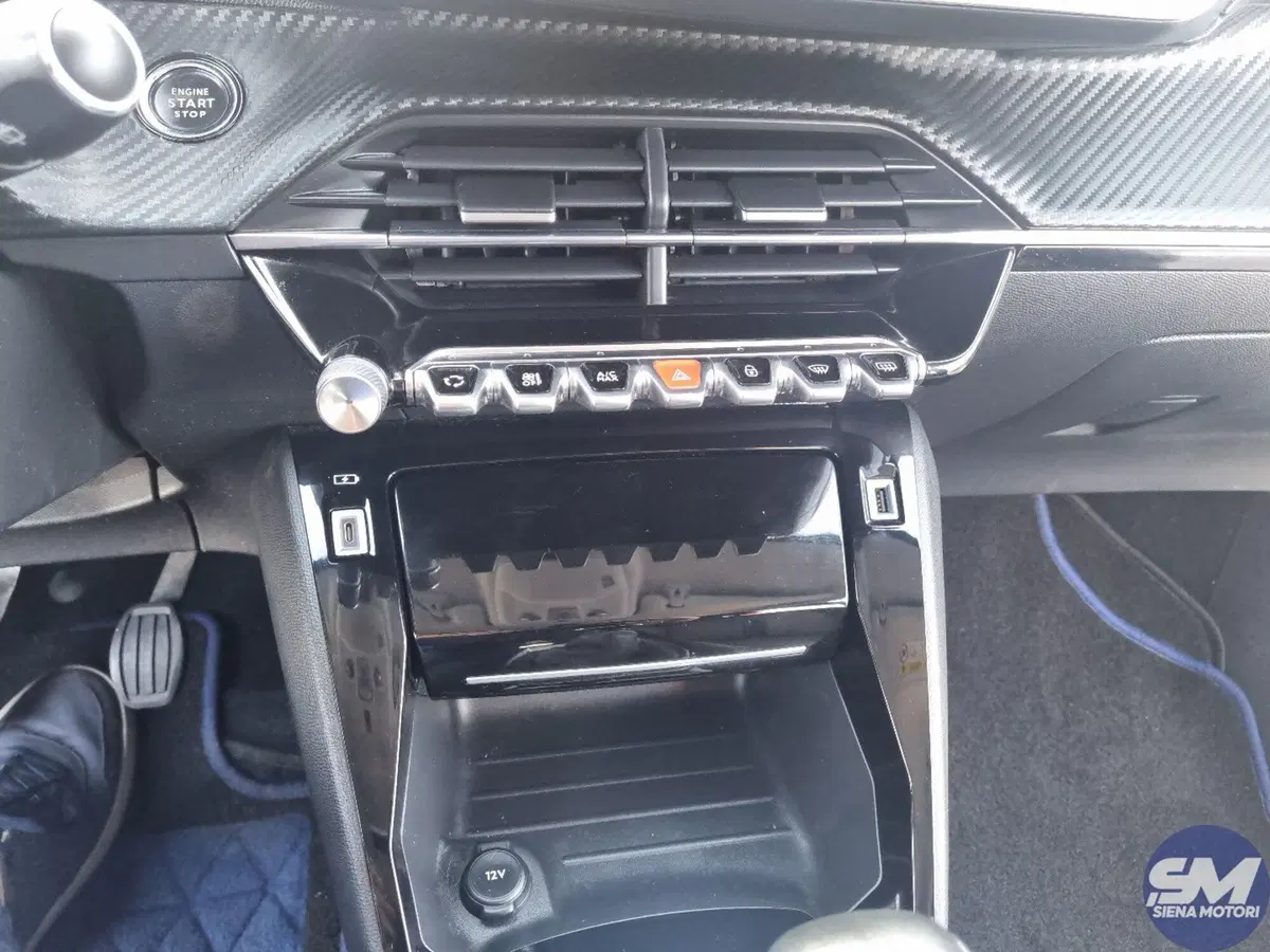 Peugeot 208 usata a Siena (13)