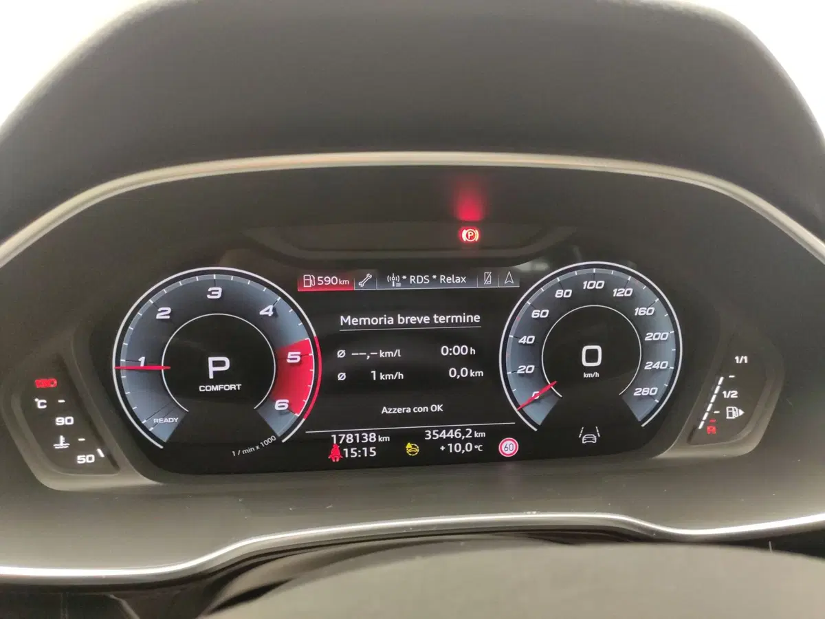 Audi Q3 Sportback usata a Avellino (17)