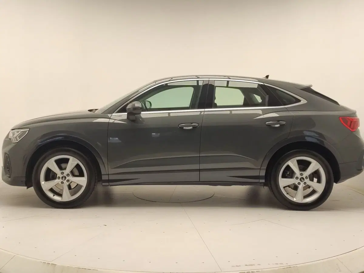 Audi Q3 Sportback usata a Avellino (4)