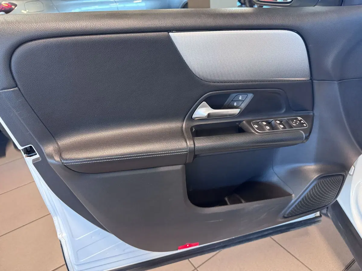 Mercedes-Benz GLB usata a Messina (6)