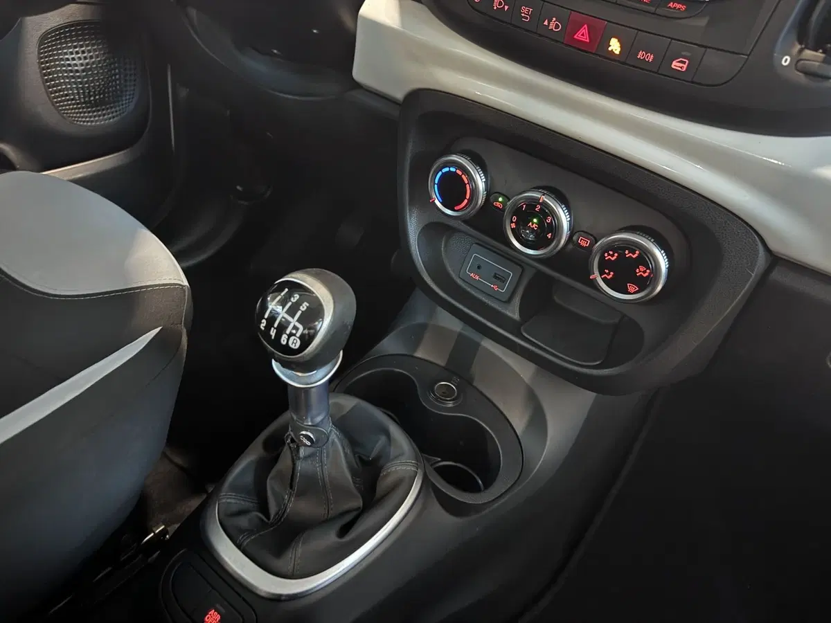 Fiat 500L usata a Messina (13)