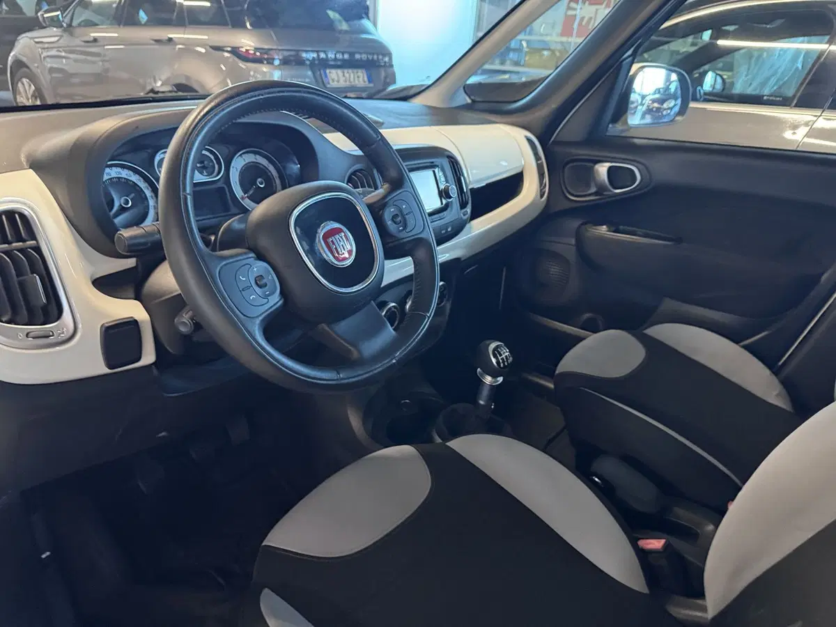Fiat 500L usata a Messina (7)