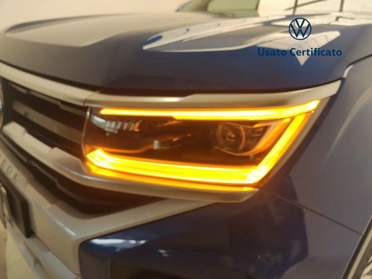 Volkswagen Amarok usata a Avellino (13)