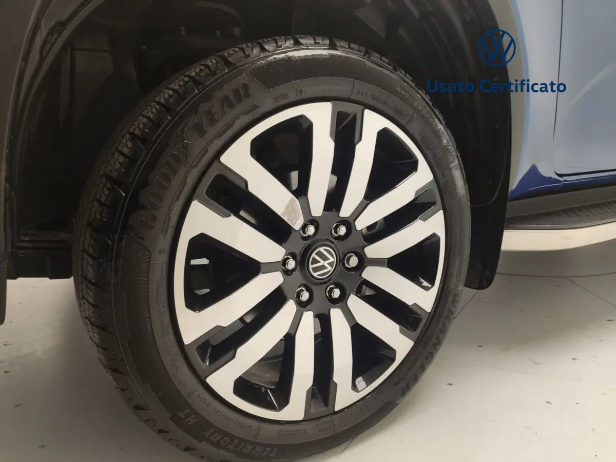 Volkswagen Amarok usata a Avellino (17)