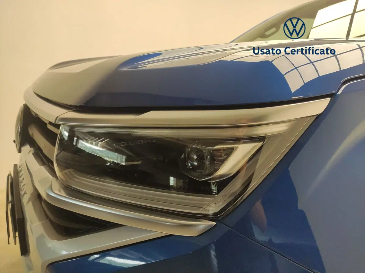 Volkswagen Amarok usata a Avellino (9)