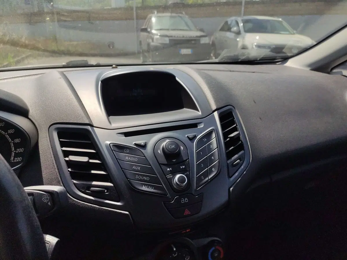 Ford Fiesta usata a Benevento (12)