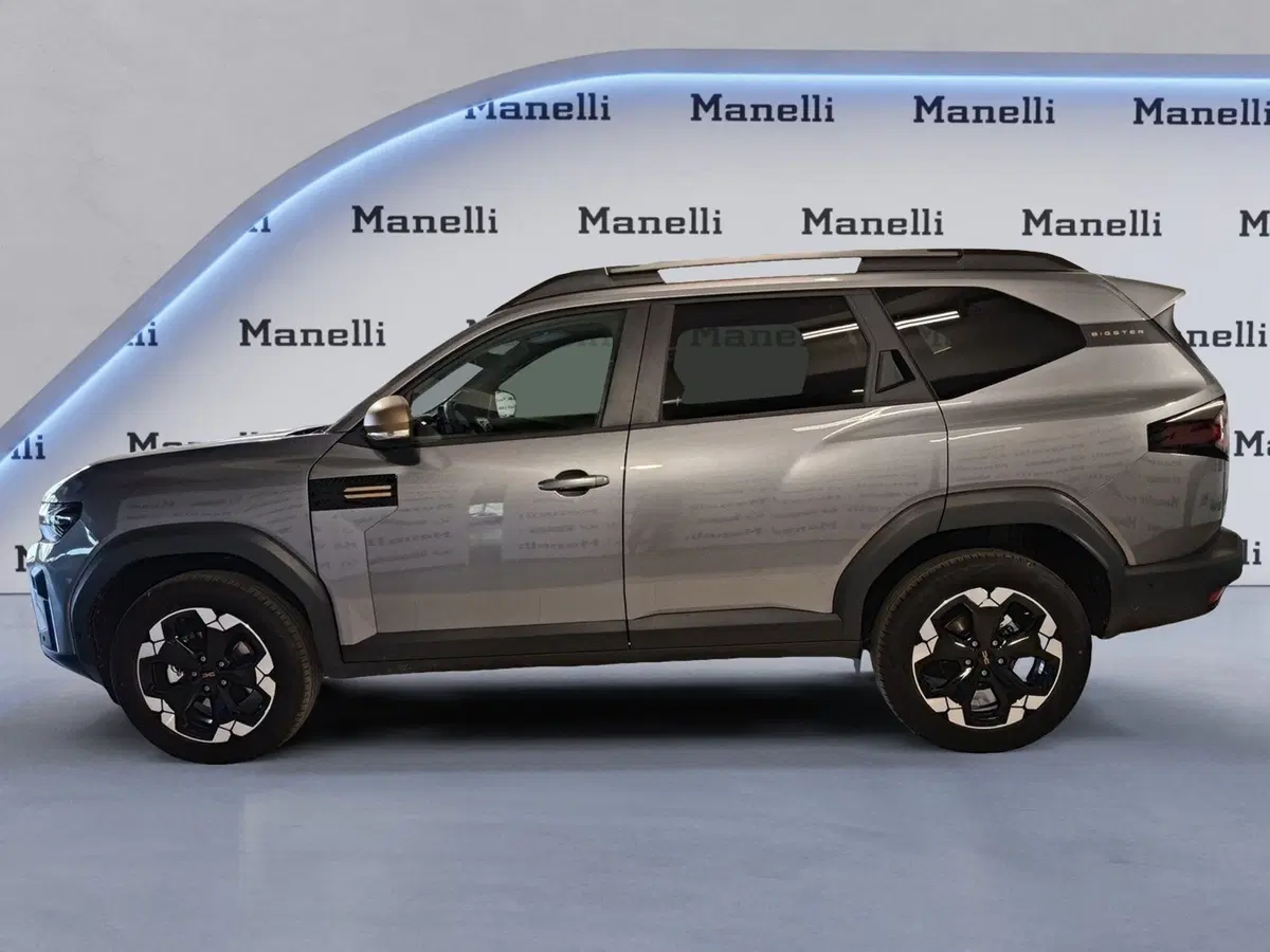 Dacia Bigster usata a Brescia (6)