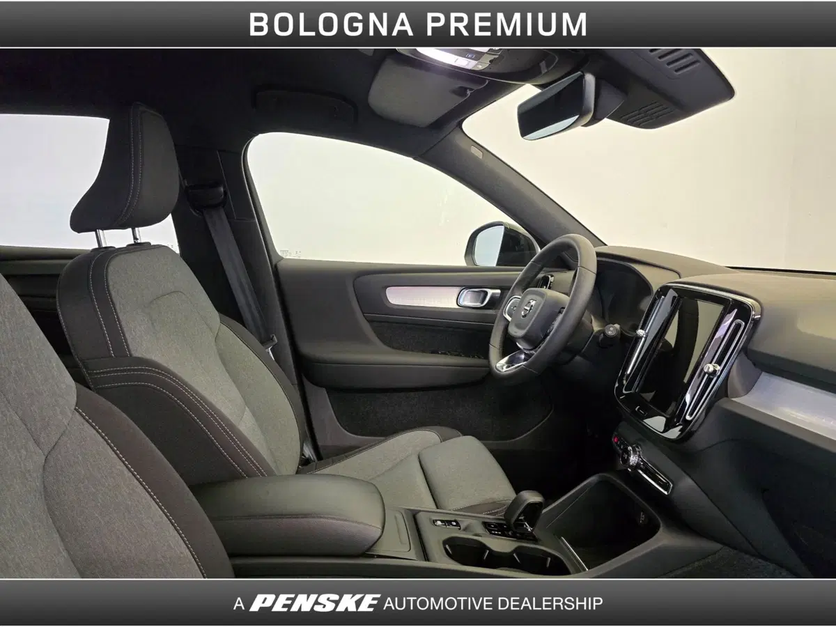 Volvo XC40 usata a Bologna (3)