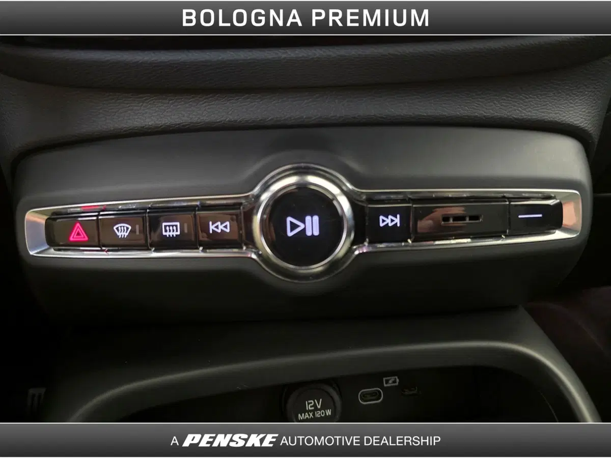 Volvo XC40 usata a Bologna (19)