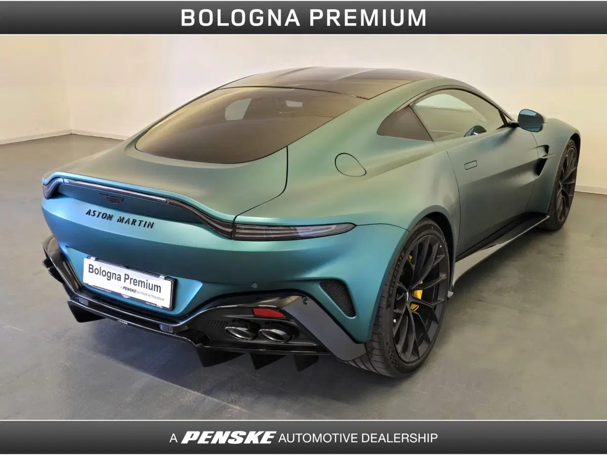Aston Martin Vantage Coupé usata a Bologna (2)