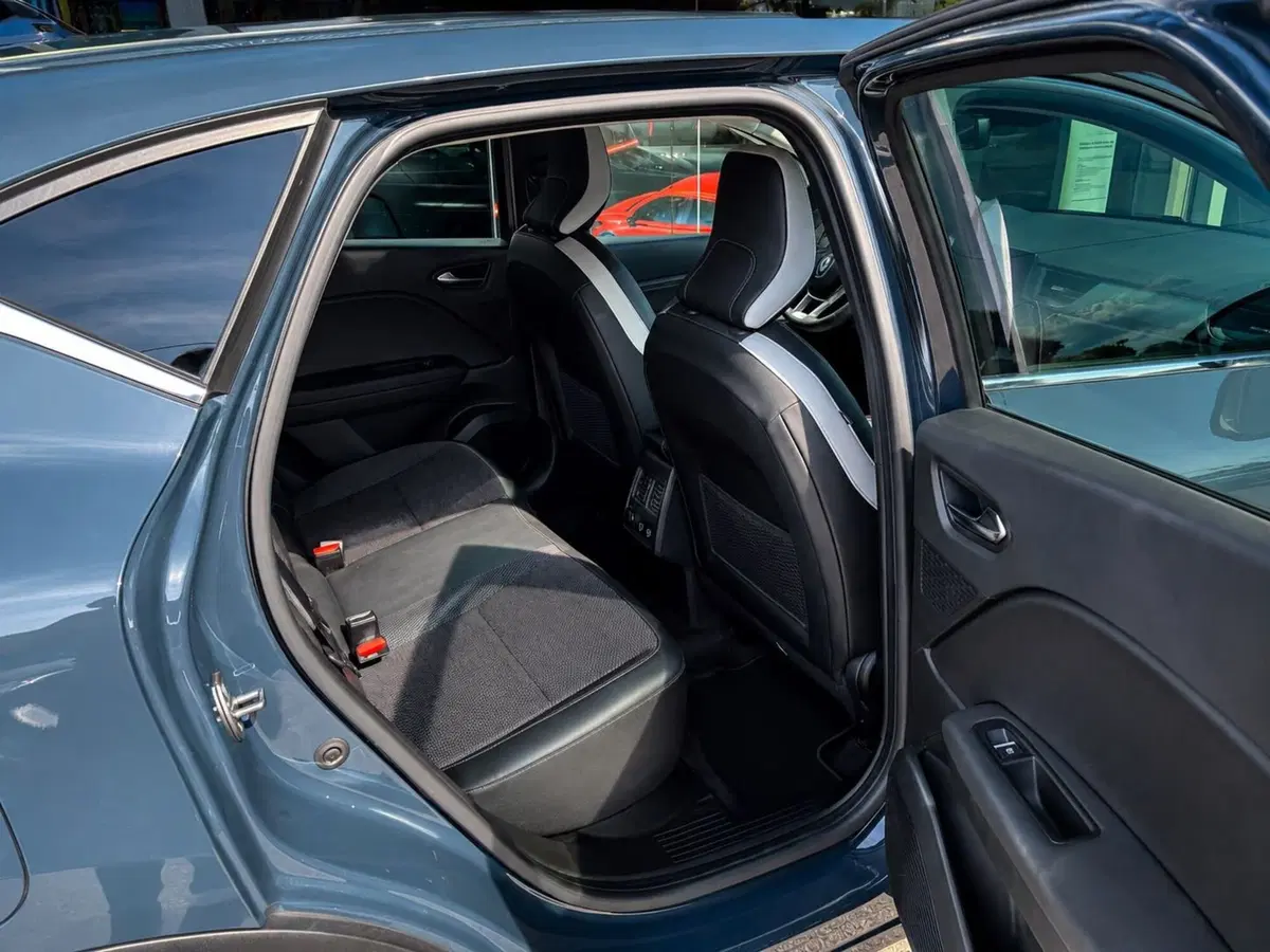 Renault Captur usata a Rimini (8)