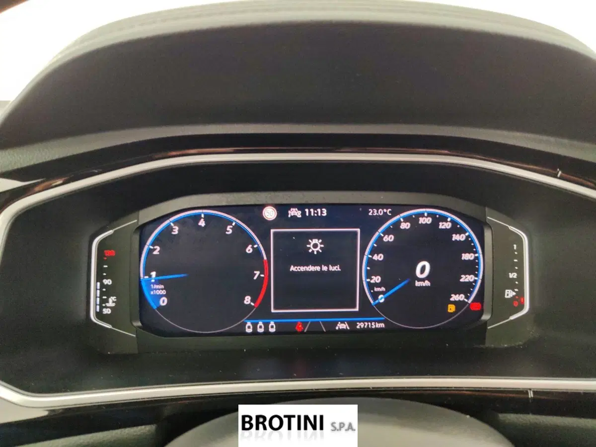 Volkswagen T-Roc usata a Massa-Carrara (13)