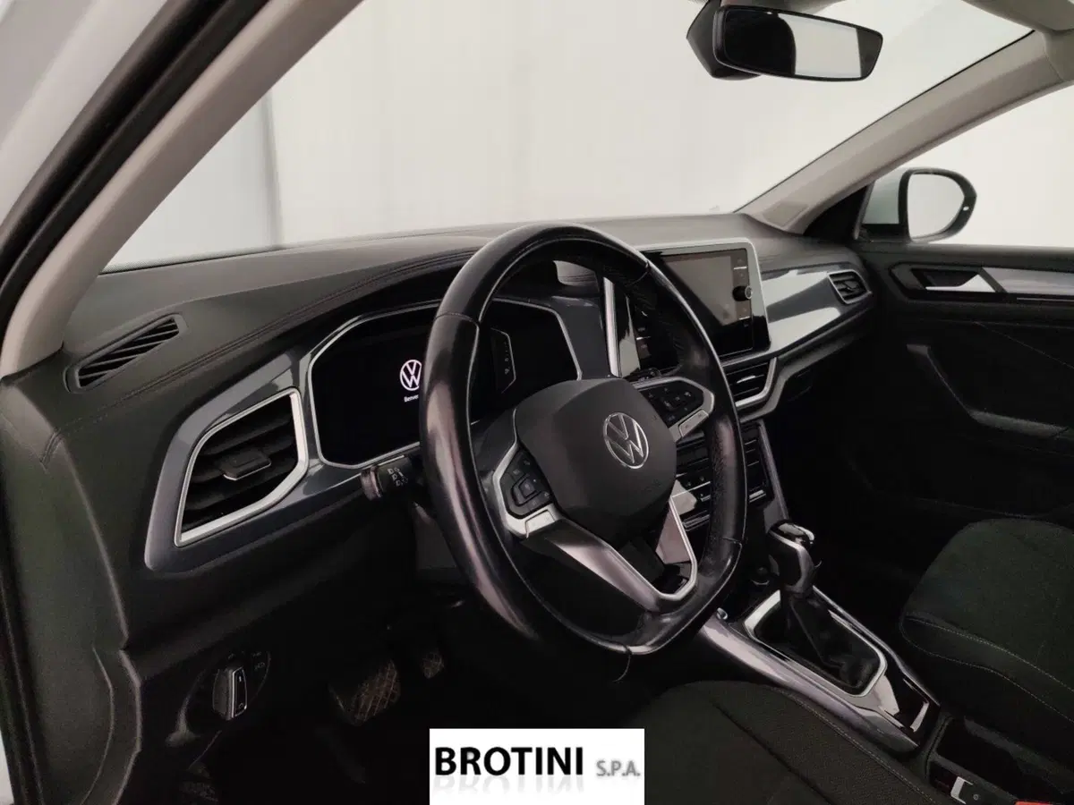 Volkswagen T-Roc usata a Massa-Carrara (8)