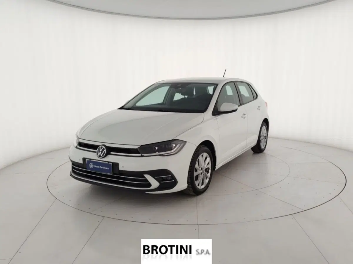 Volkswagen Polo usata a Massa-Carrara