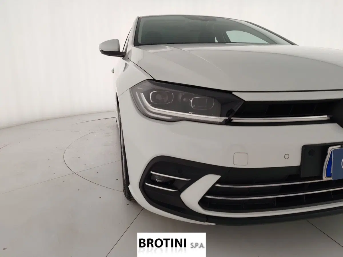 Volkswagen Polo usata a Massa-Carrara (5)
