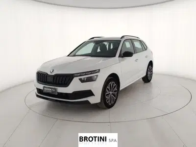 Skoda Kamiq 1.0 tsi Black Dots 95cv del 2023 usata a Massa