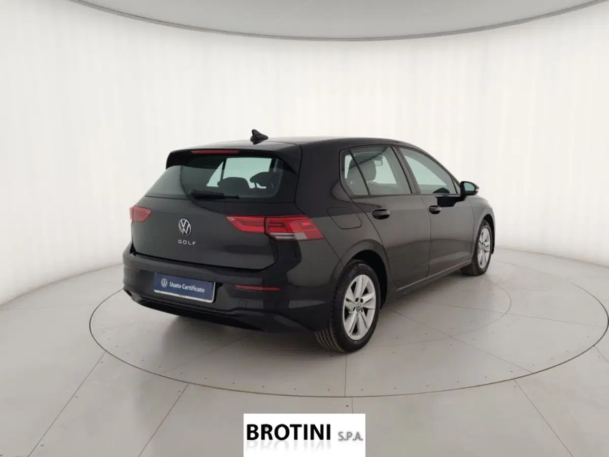 Volkswagen Golf usata a Massa-Carrara (3)