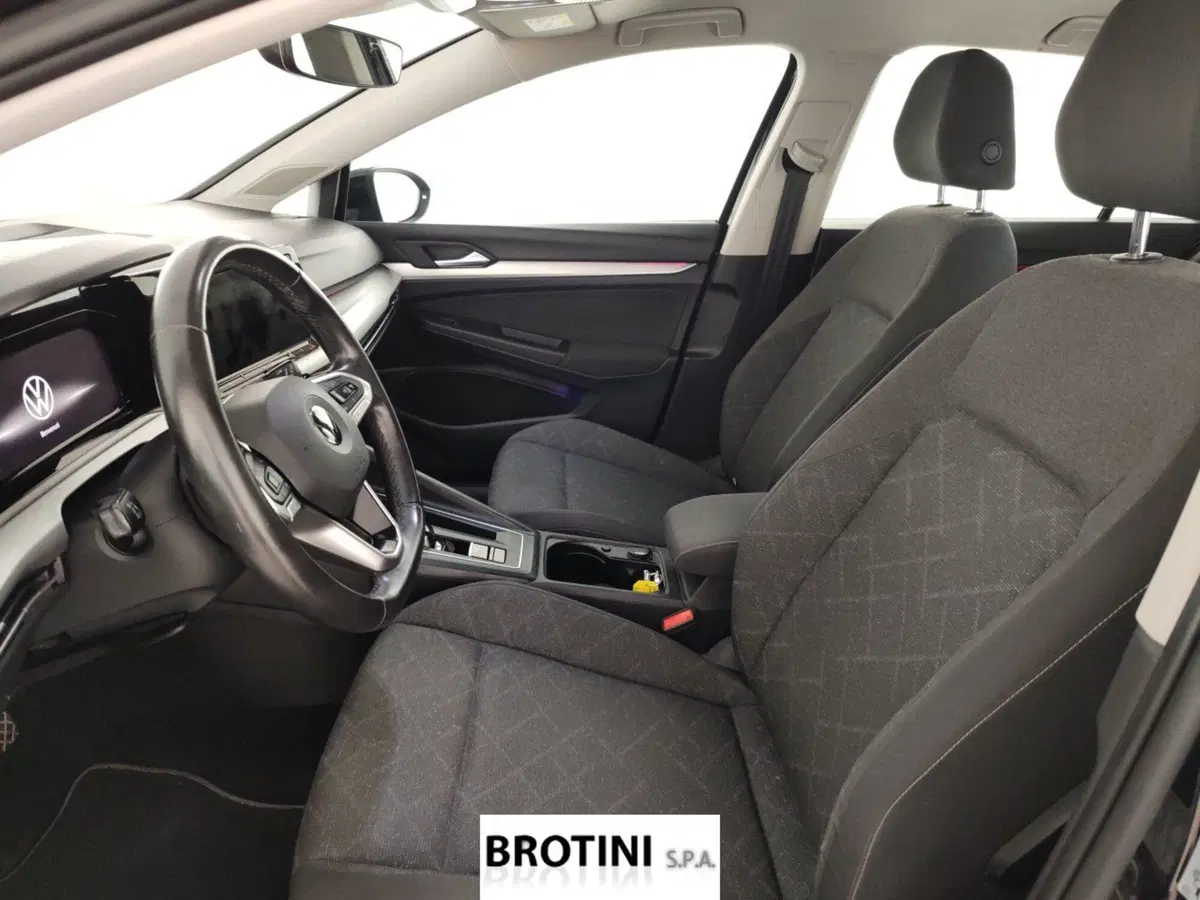 Volkswagen Golf usata a Massa-Carrara (7)