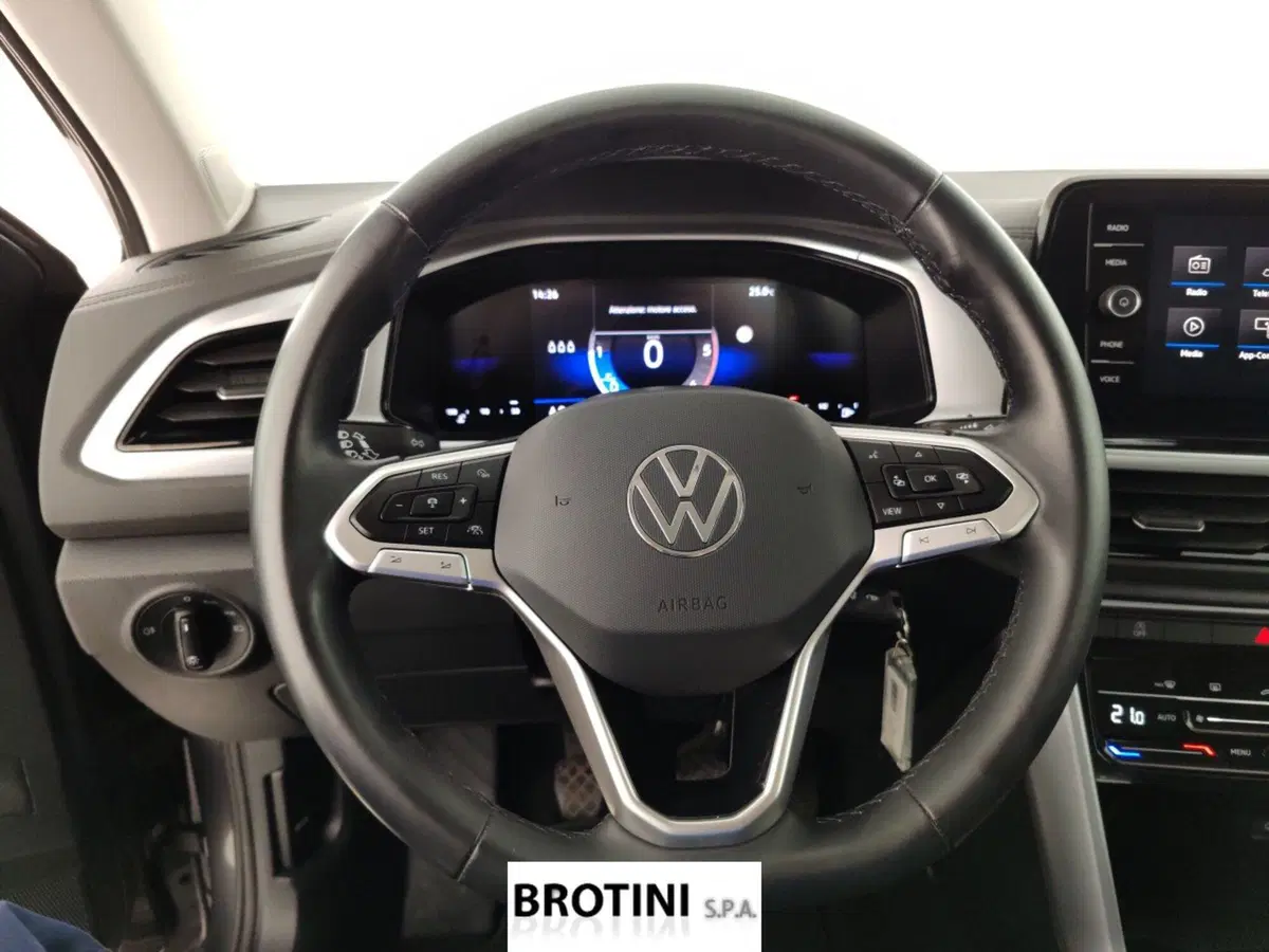 Volkswagen T-Roc usata a Massa-Carrara (14)