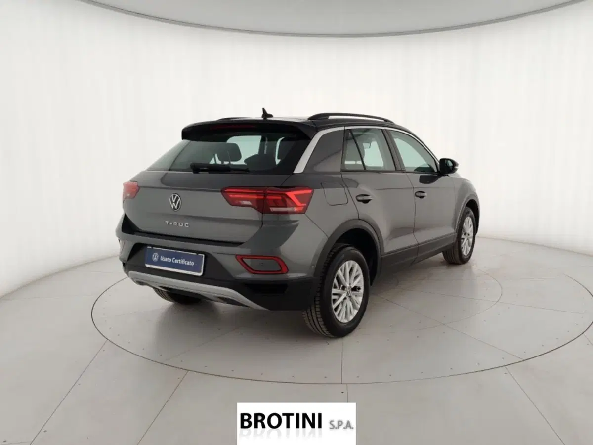 Volkswagen T-Roc usata a Massa-Carrara (3)