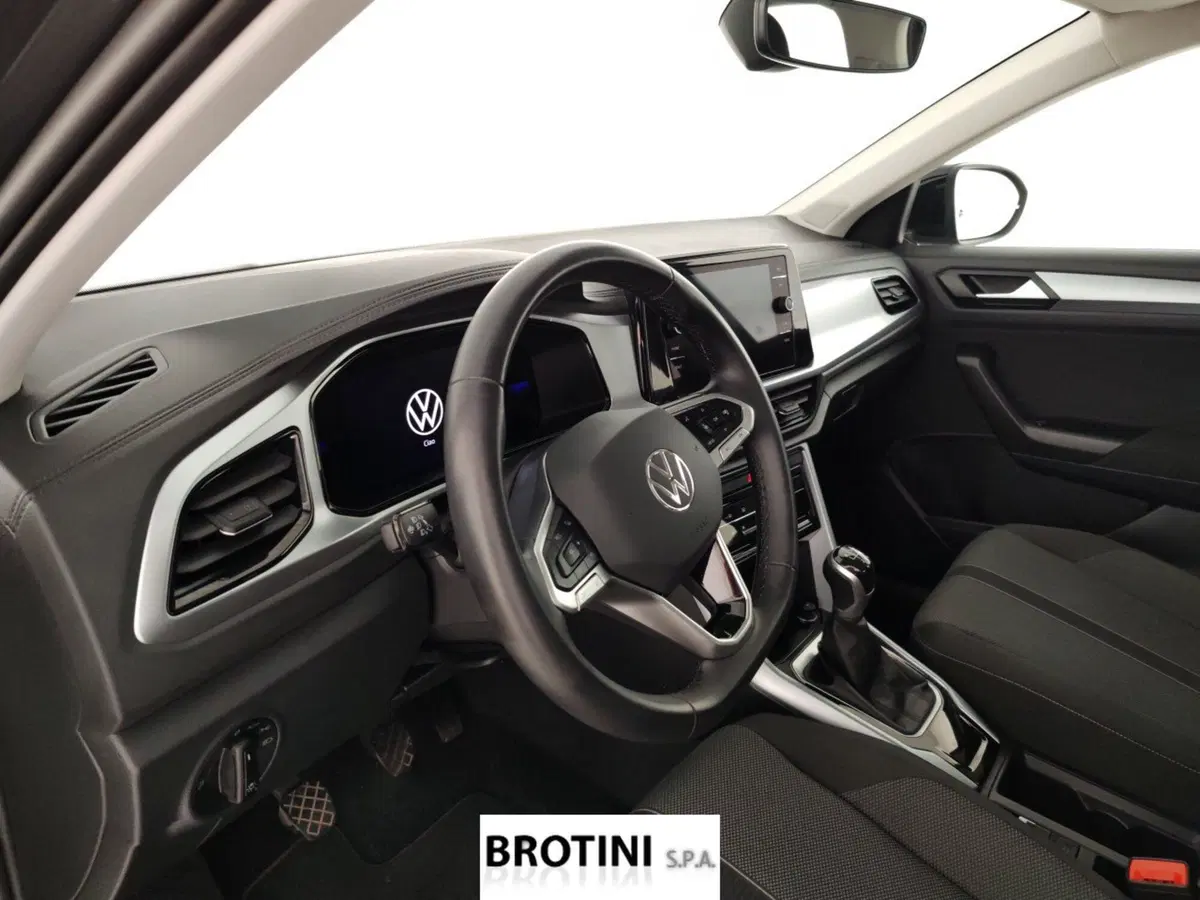 Volkswagen T-Roc usata a Massa-Carrara (8)