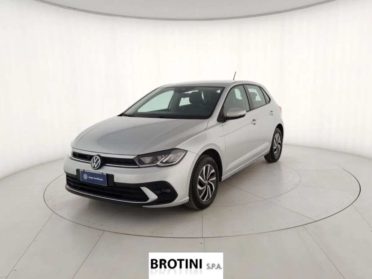 Volkswagen Polo usata a Massa-Carrara