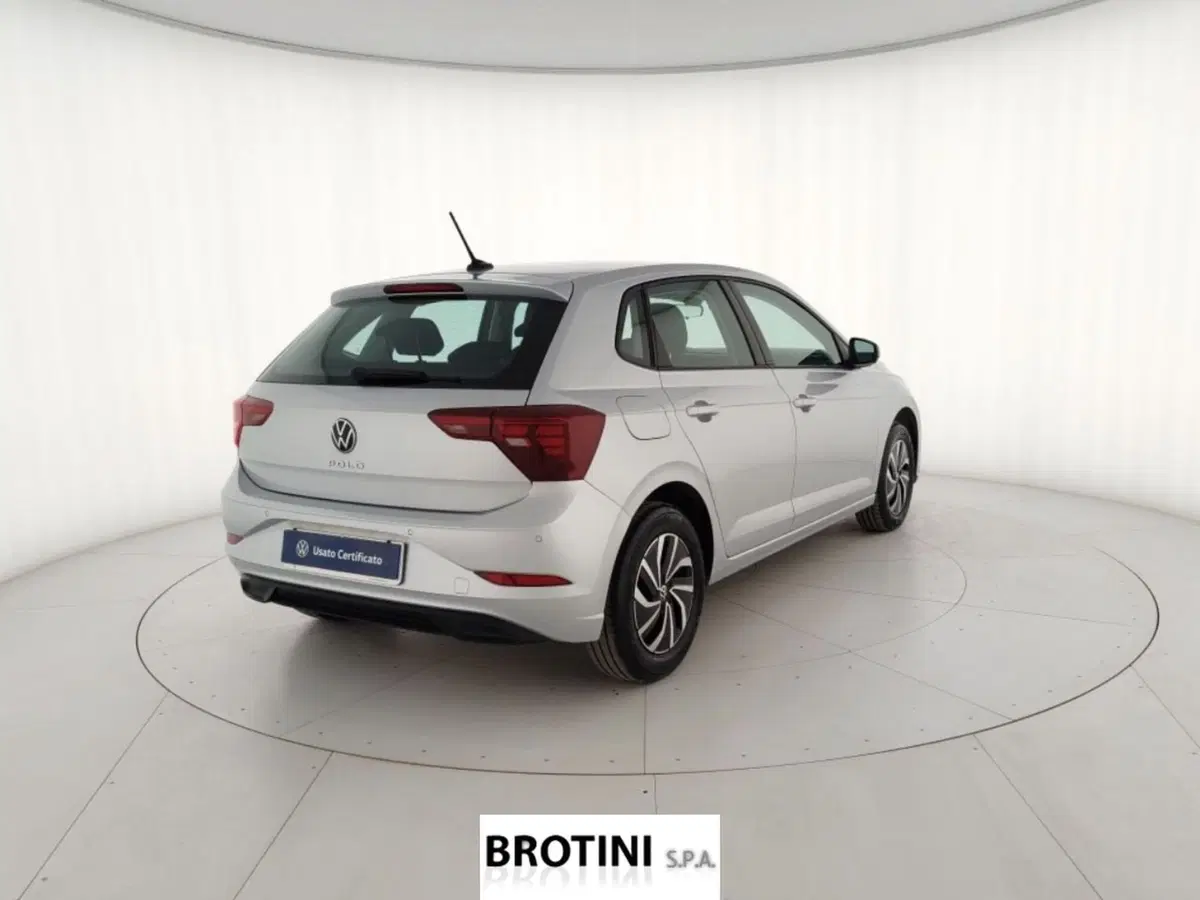Volkswagen Polo usata a Massa-Carrara (3)