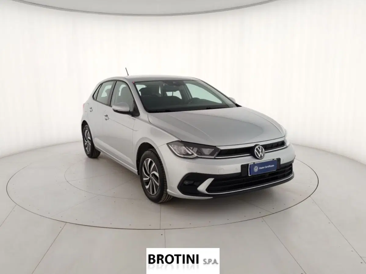 Volkswagen Polo usata a Massa-Carrara (4)