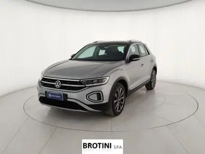 Volkswagen T-Roc 2.0 TDI SCR 150 CV DSG Style BlueMotion Technology del 2022 usata a Massa