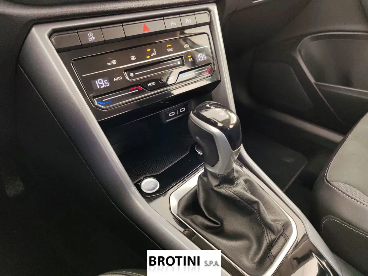Volkswagen T-Roc usata a Massa-Carrara (10)