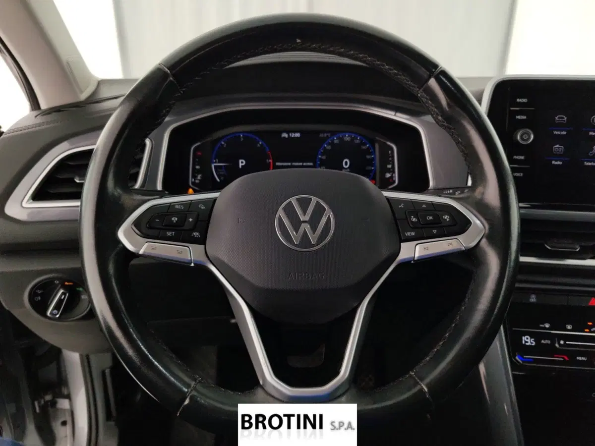 Volkswagen T-Roc usata a Massa-Carrara (13)