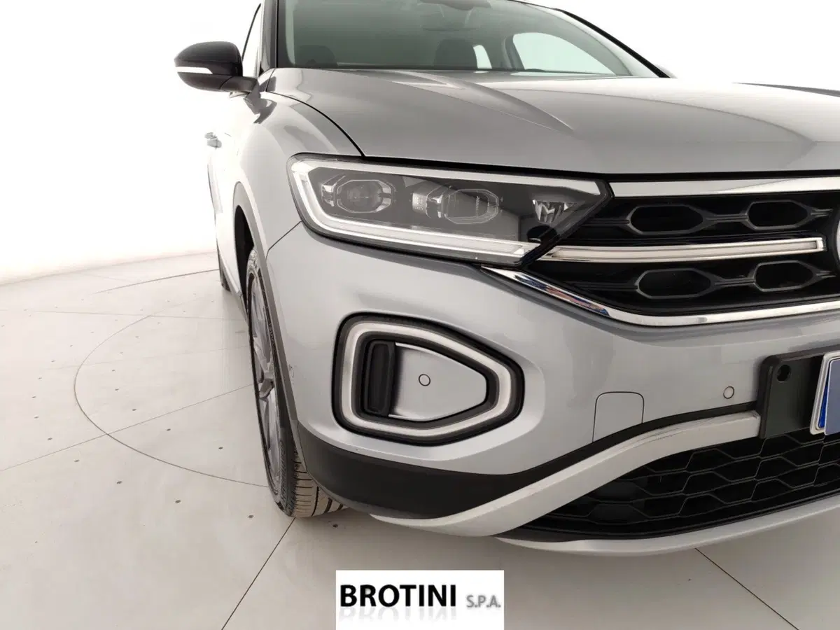 Volkswagen T-Roc usata a Massa-Carrara (5)