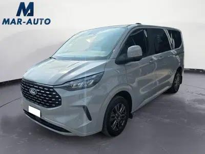 Ford Tourneo Custom tourneo custom V710 320 2.0 ecoblue 150cv Titanium X L1H1 del 2024 usata a Ponte nelle Alpi