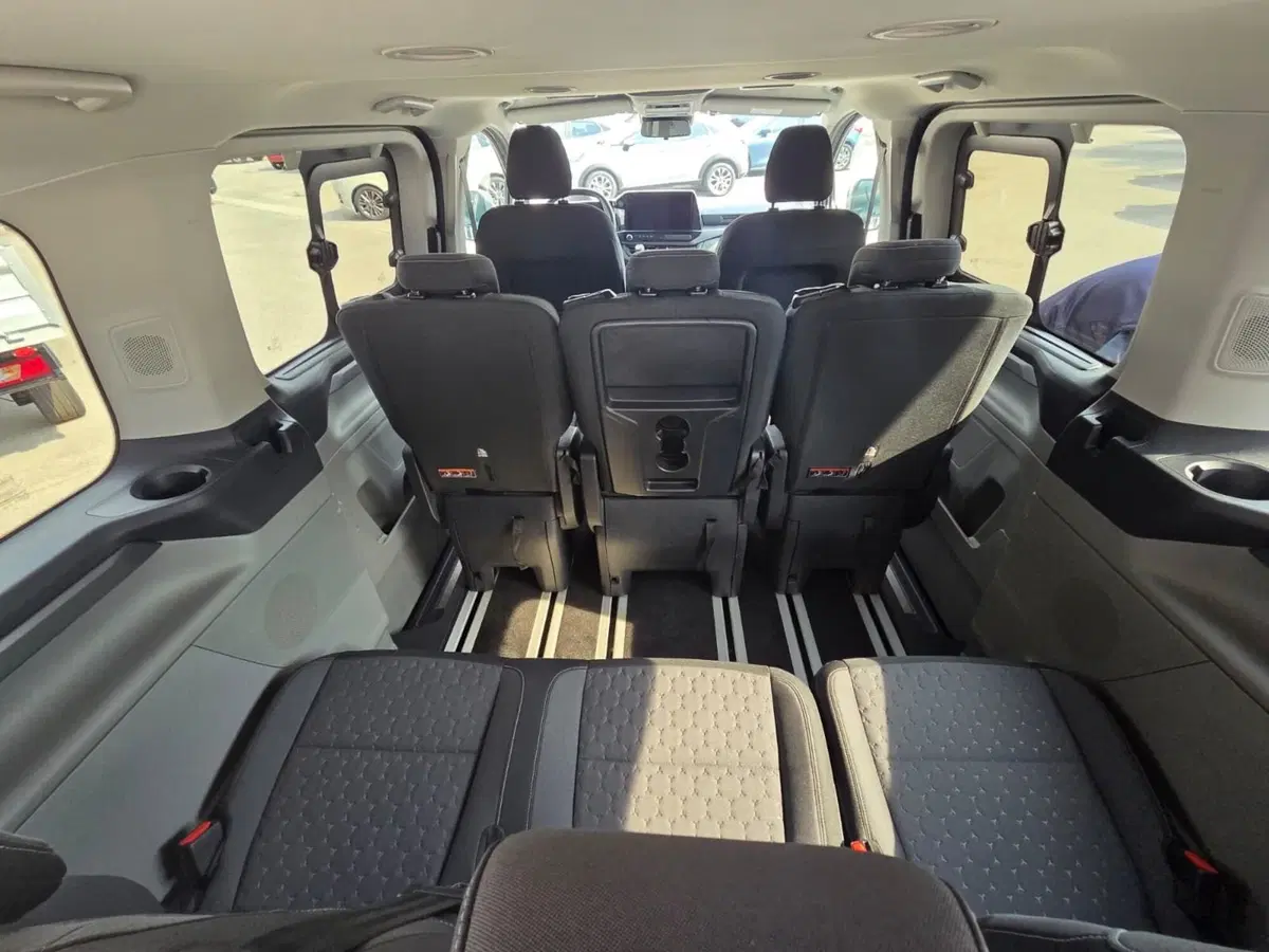 Ford Tourneo Custom usata a Belluno (13)
