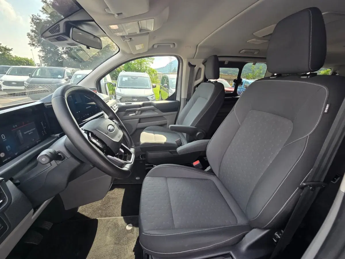Ford Tourneo Custom usata a Belluno (7)