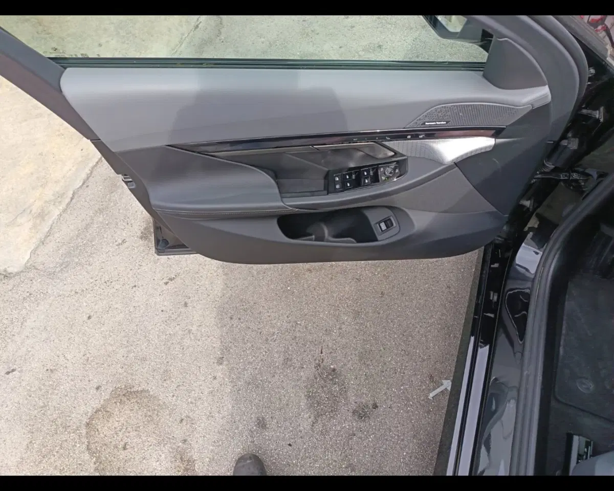 BMW Serie 5 usata a Caserta (13)
