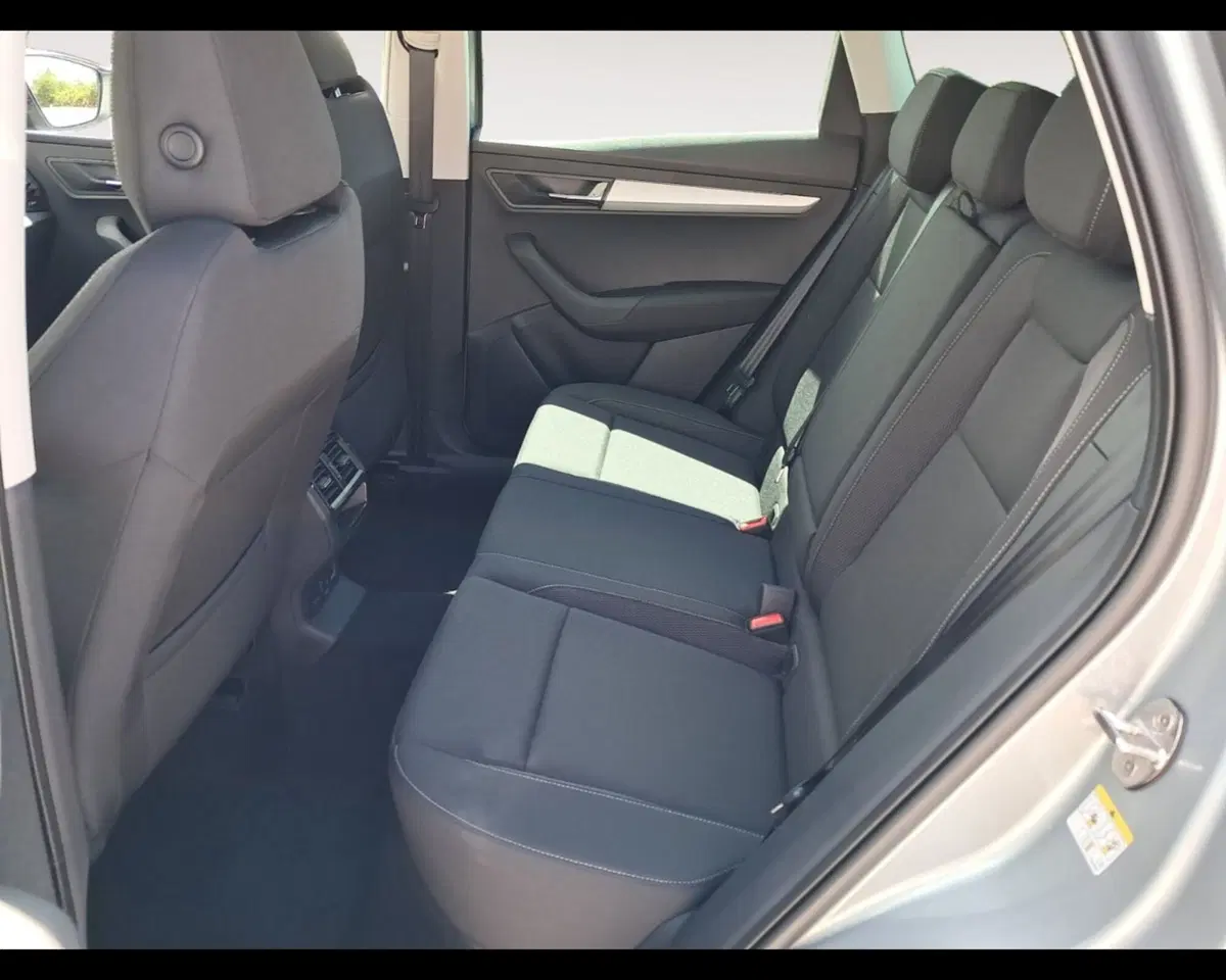 Skoda Karoq nuova a Forlì-Cesena (11)