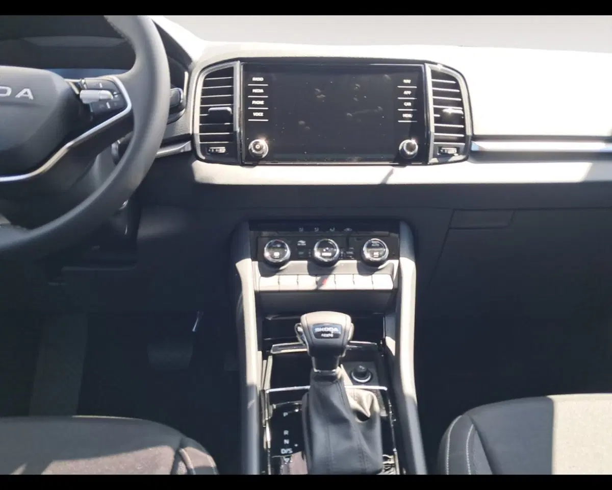 Skoda Karoq nuova a Forlì-Cesena (13)