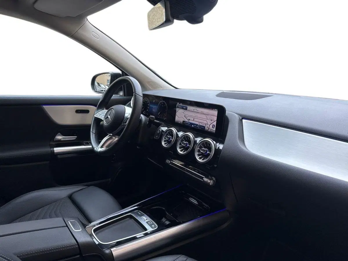 Mercedes-Benz GLA SUV usata a Firenze (15)